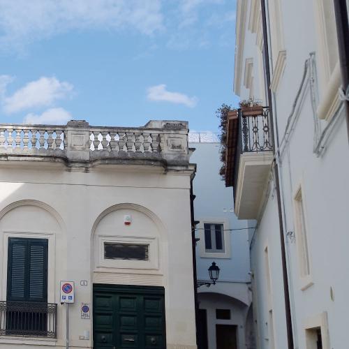 San Lorenzo Court - Cavour Street