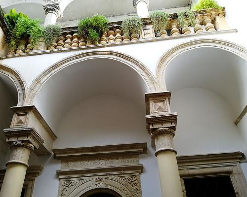 Corte Palazzo Berardelli - Via Scalfo 41