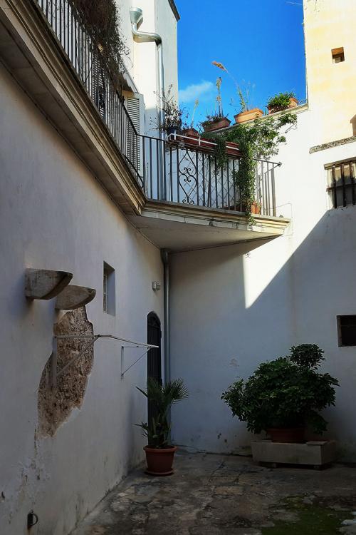 Courtyard Houses - San Francesco street