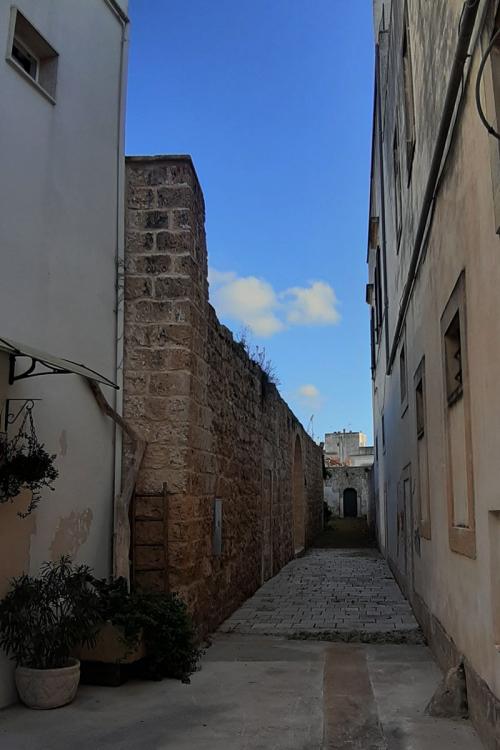 Gabbiai Court - Santo Stefano Street