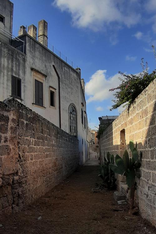 Gabbiai Court - Santo Stefano Street