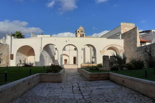 Gabbiai Court - Santo Stefano Street