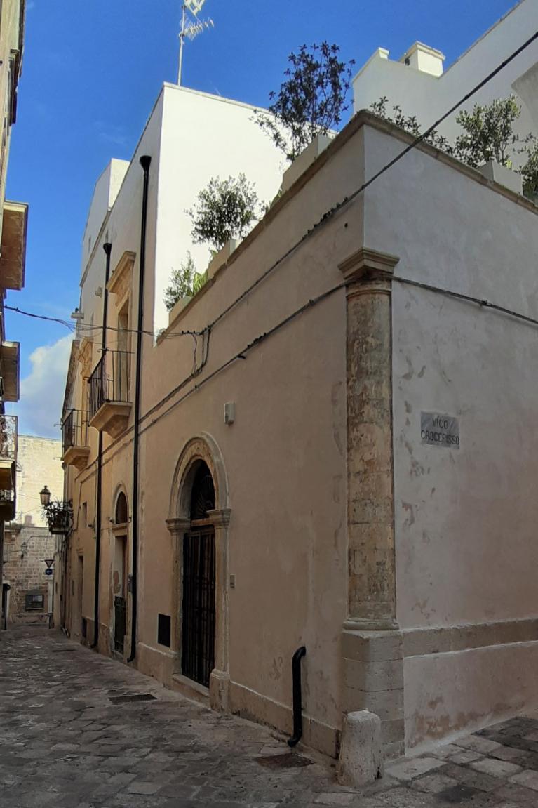 Visit Galatina - The Courts - Crocefisso Alley - Del Balzo Street