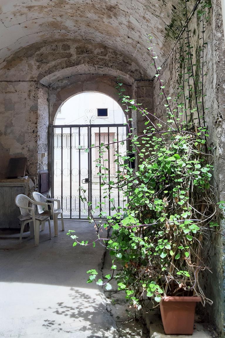 Courtyard 6 D'Aruca Street