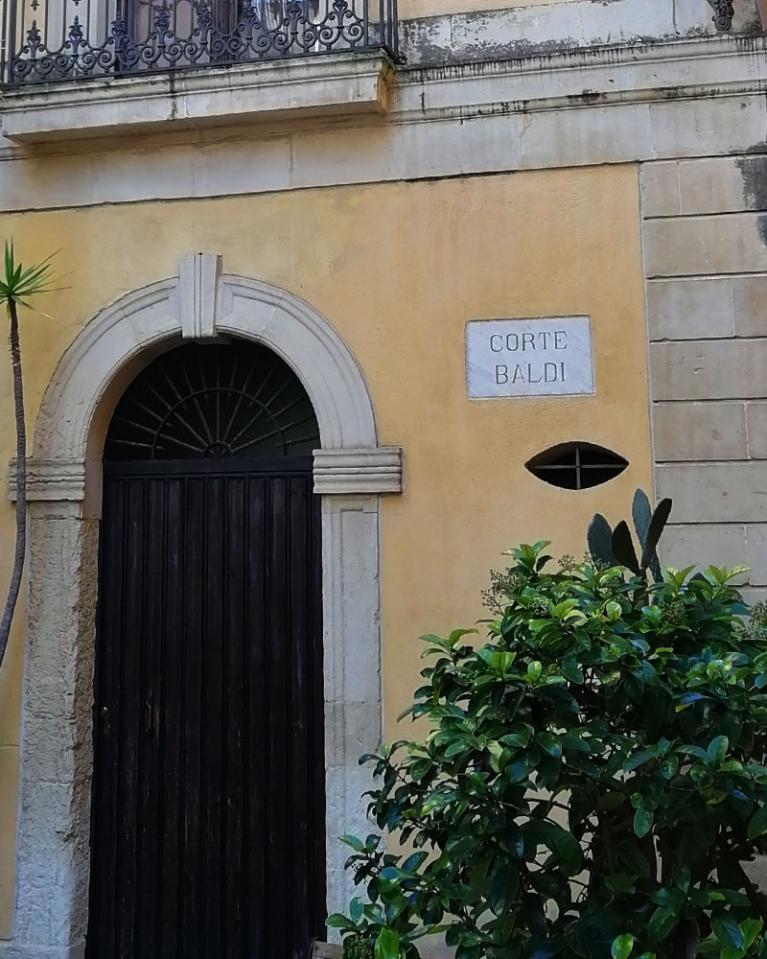 Baldi Court - Umberto I street